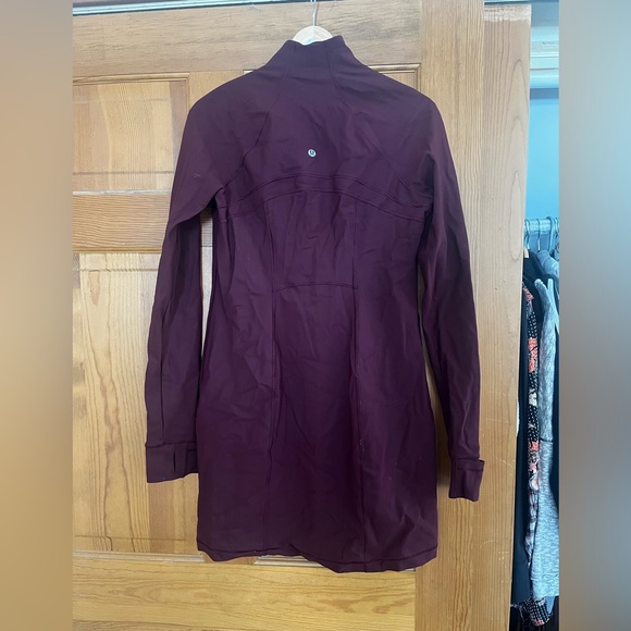 Lululemon define dress in garnet - Picture 5 of 7